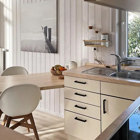 4 Person In 度假居 *