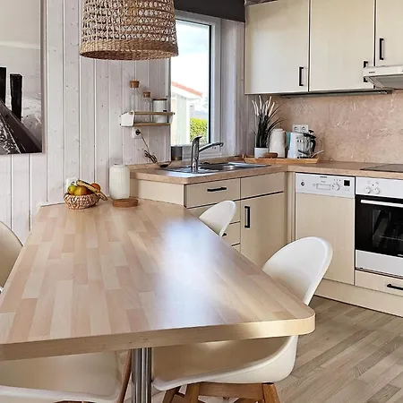 4 Person In 格洛米茨